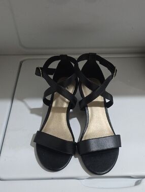Women’s Black Strappy Sandals - Classic Open Toe